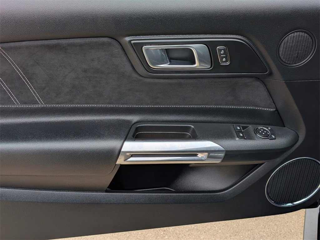 Used 2020 Ford Mustang GT Premium w/ Carbon Sport Interior Package image 13