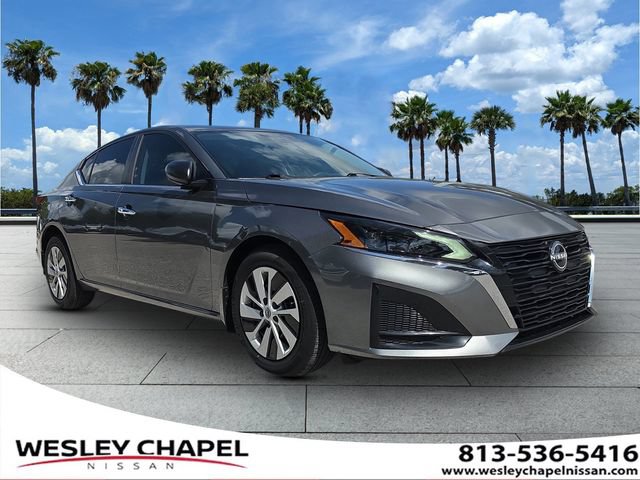 Certified 2025 Nissan Altima 2.5 S FWD image 1
