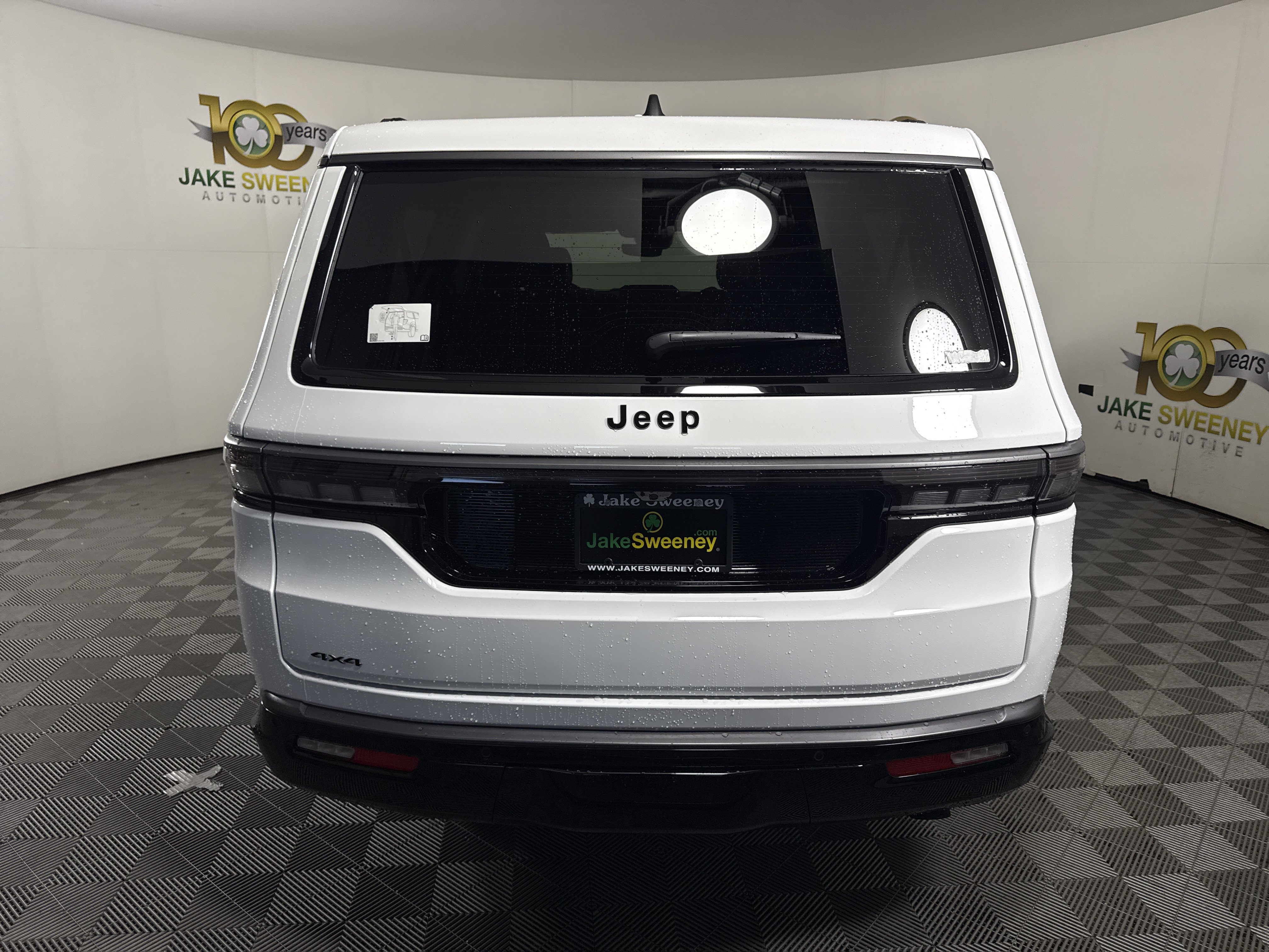 New 2026 Jeep Grand Wagoneer L Limited w/ Premium Group II AWD/4WD image 7