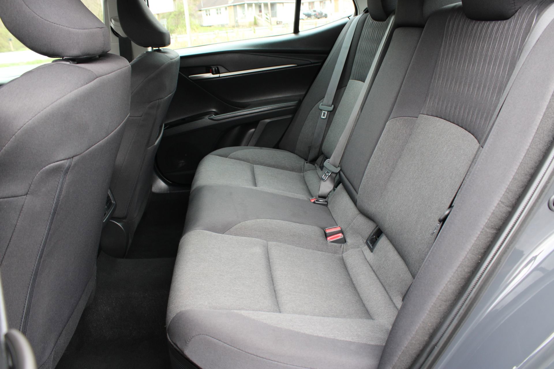 Used 2025 Toyota Camry LE image 17