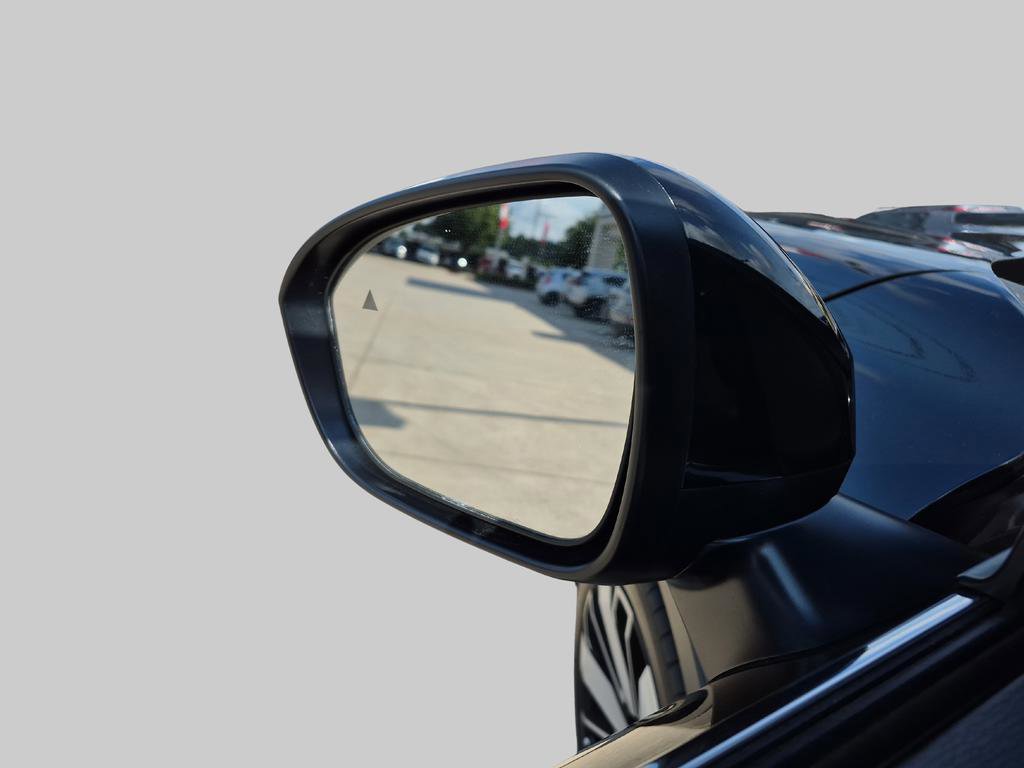 New 2025 Mitsubishi Outlander SEL image 12