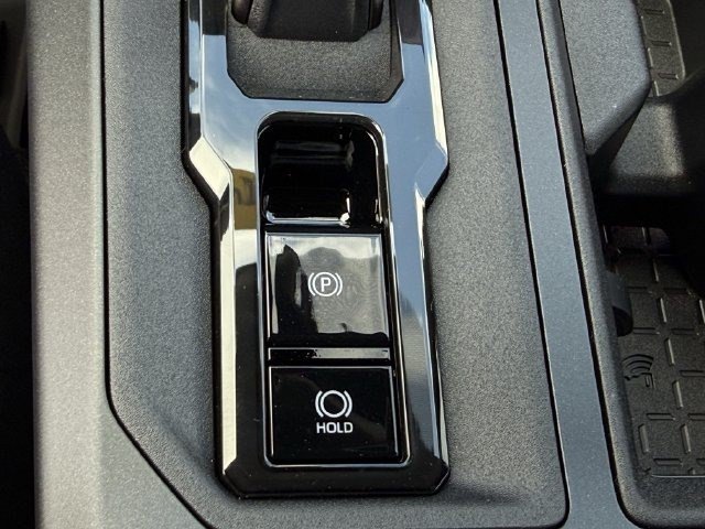 New 2026 Toyota RAV4 XSE AWD/4WD image 21