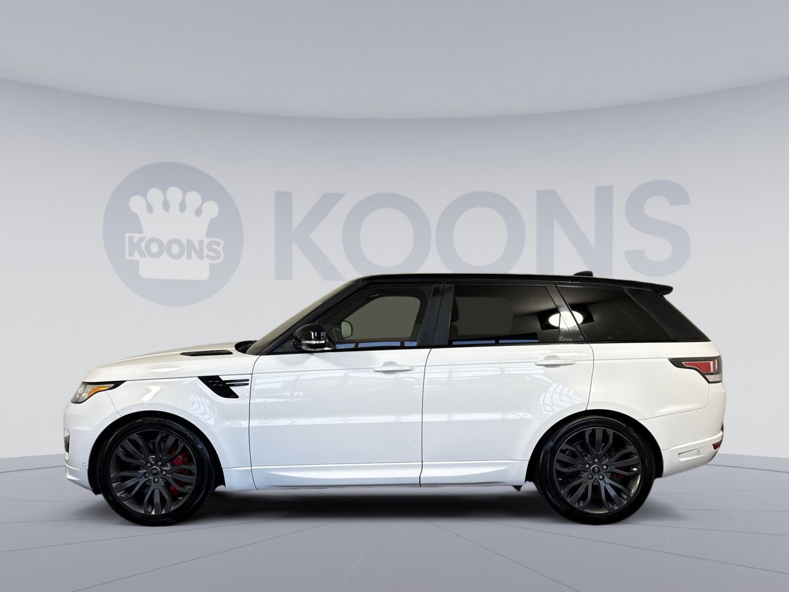 Used 2017 Land Rover Range Rover Sport HSE Dynamic AWD/4WD image 2