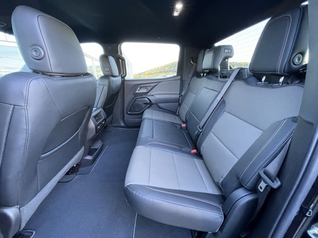 New 2026 Chevrolet Silverado EV Trail Boss image 31