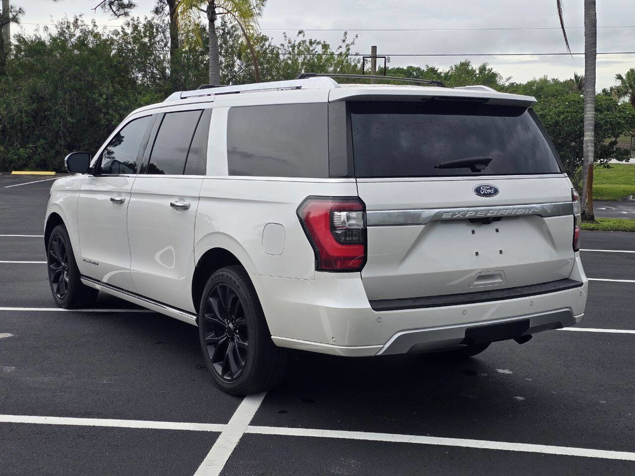 Used 2018 Ford Expedition Max Platinum image 21
