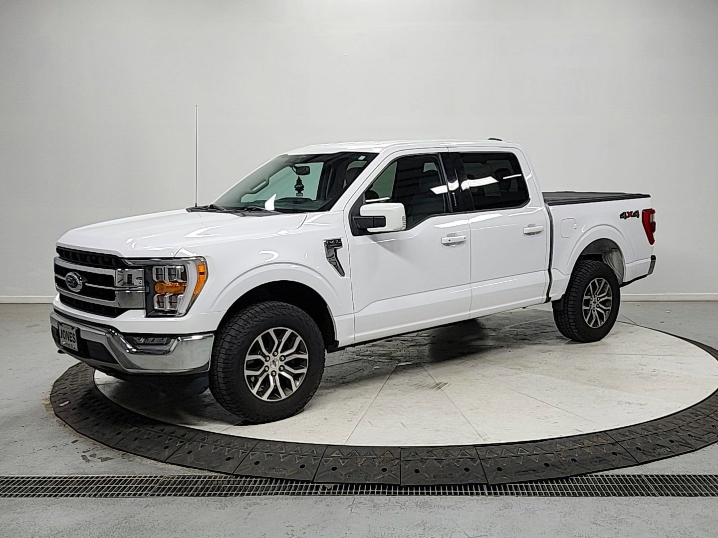 Used 2021 Ford F150 Lariat w/ Equipment Group 501A Mid image 3