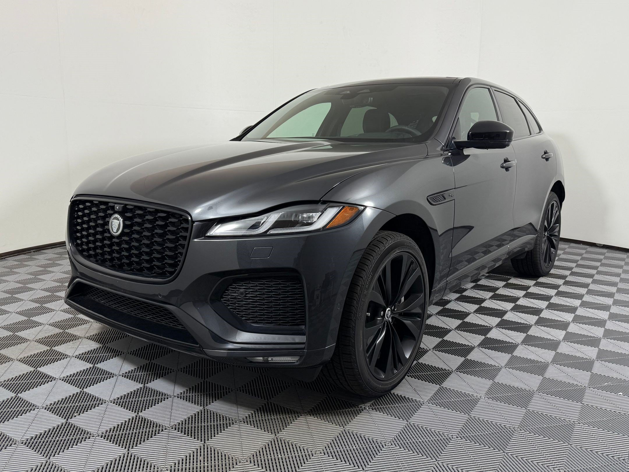 New 2026 Jaguar F-PACE R-Dynamic S