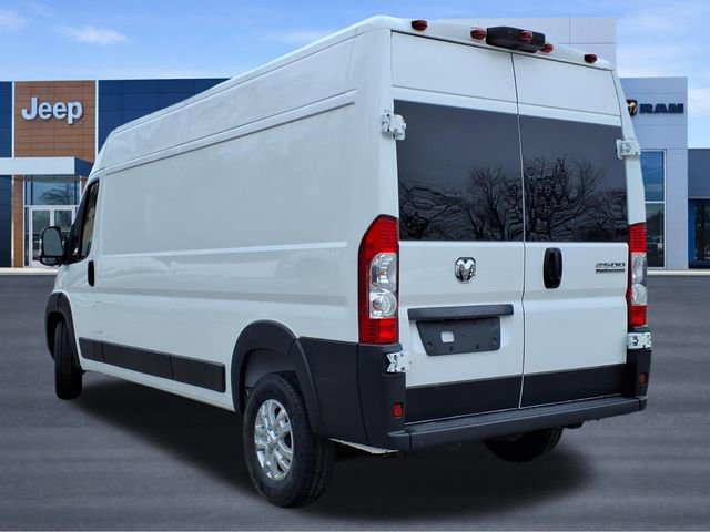 New 2024 RAM ProMaster 2500 w/ Quick Order Package 22G SLT FWD image 4