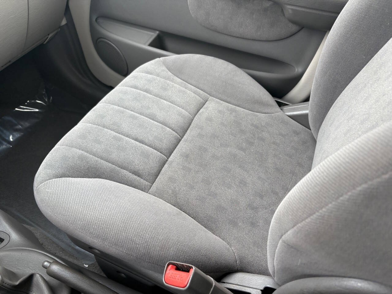 Used 2001 Chrysler PT Cruiser FWD image 17