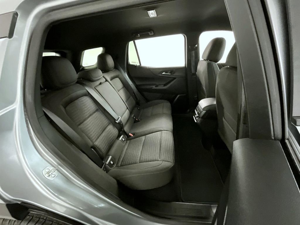 Certified 2025 Chevrolet Equinox LT image 18