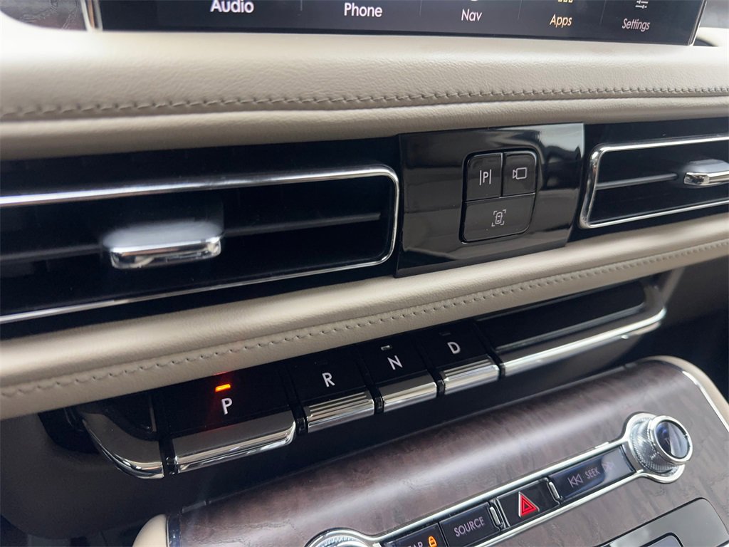 Used 2022 Lincoln Aviator Reserve w/ Equipment Group 201A image 68