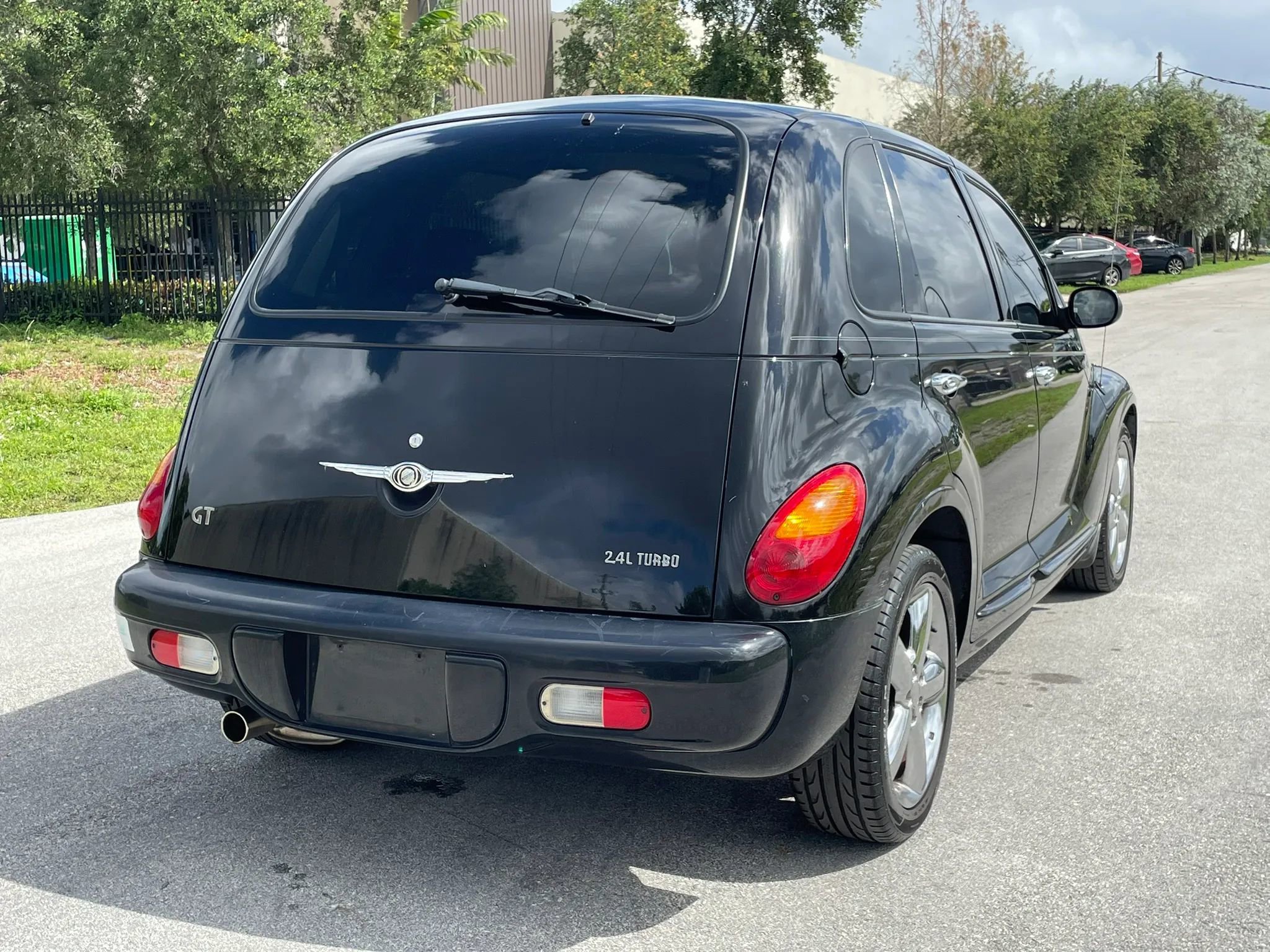 Used 2003 Chrysler PT Cruiser GT image 7