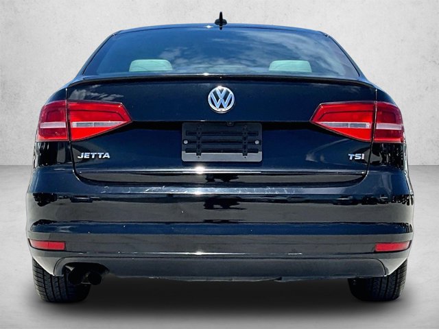 Used 2015 Volkswagen Jetta Sport FWD image 4
