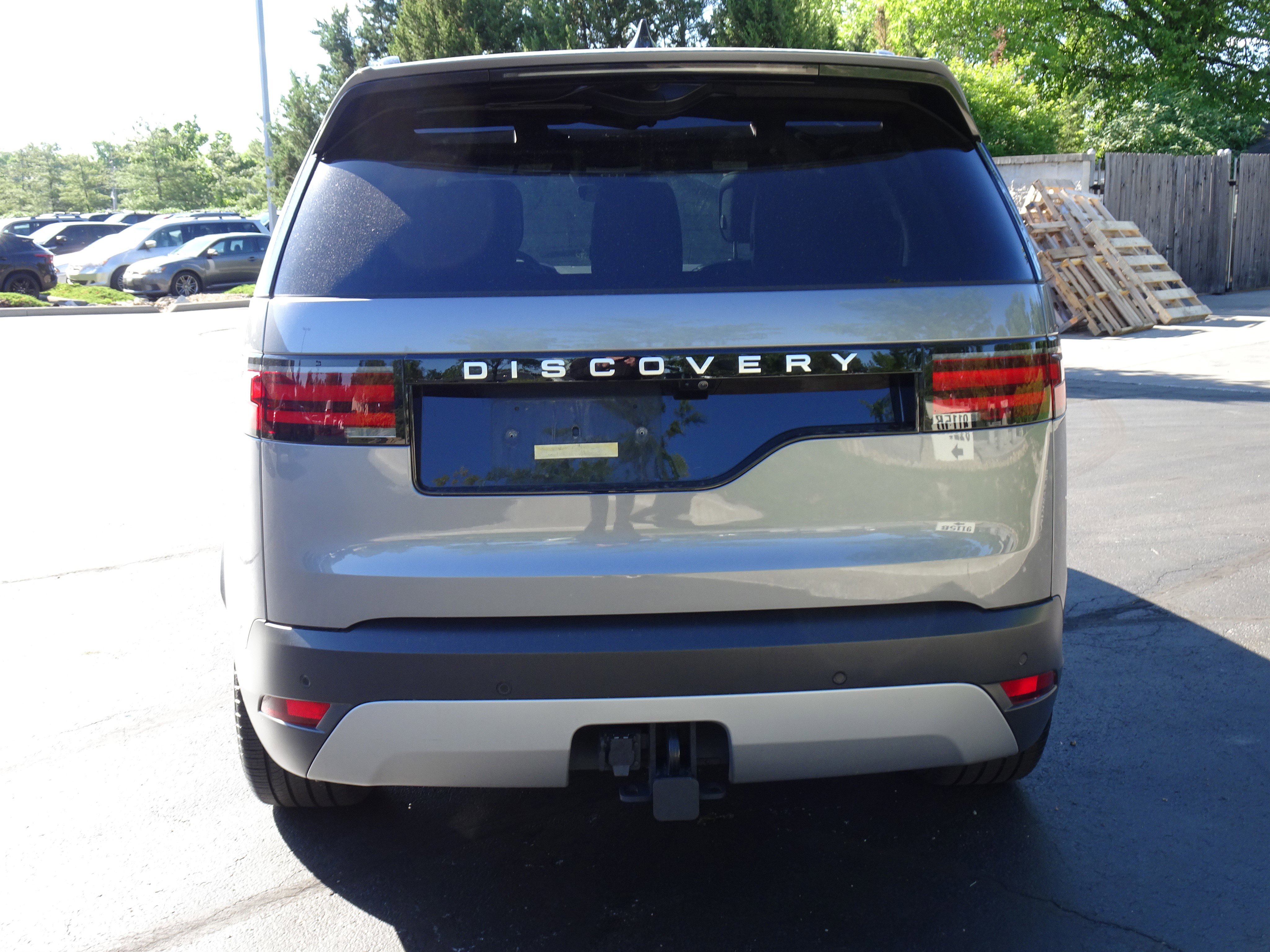 New 2025 Land Rover Discovery S AWD/4WD image 9