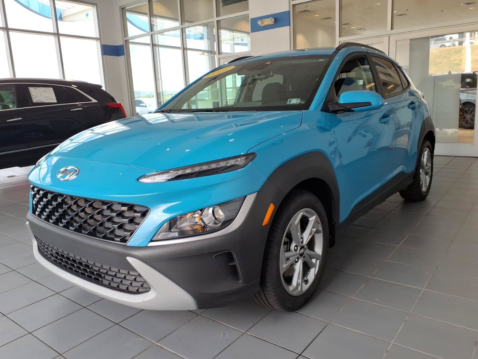 Used 2023 Hyundai Kona SEL w/ Cargo Package AWD/4WD image 8