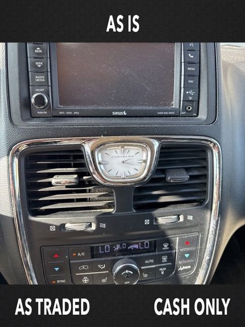 Used 2012 Chrysler Town & Country Touring-L w/ Entertainment Group #2 image 23