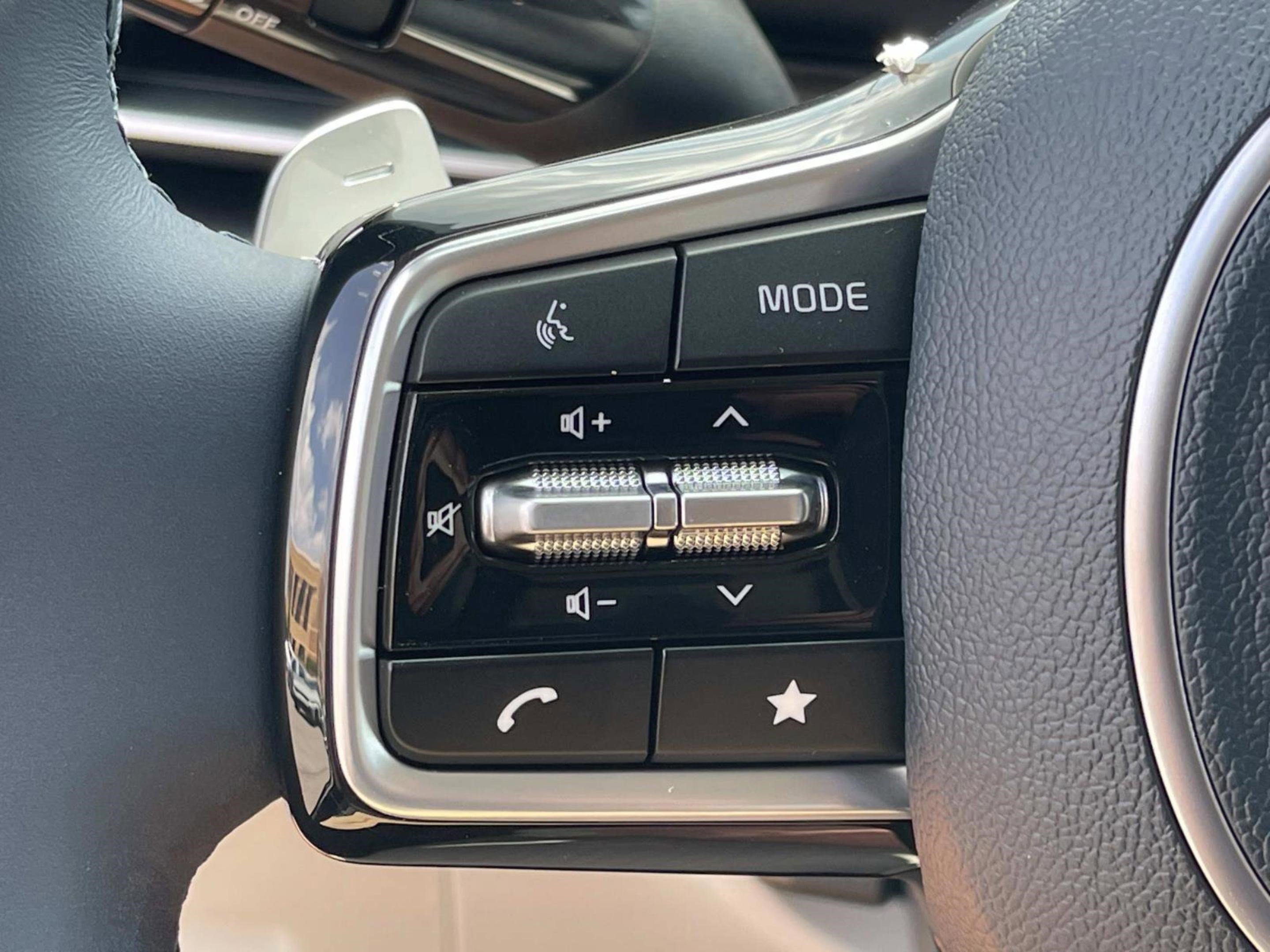 New 2026 Kia Carnival SX Prestige image 28