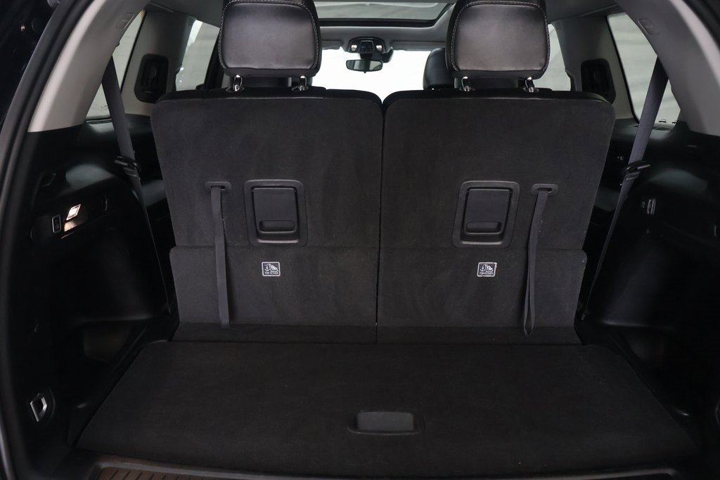 Used 2022 Jeep Grand Cherokee L Limited image 15