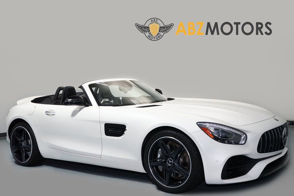 Used 2018 Mercedes-Benz AMG GT Roadster image 1