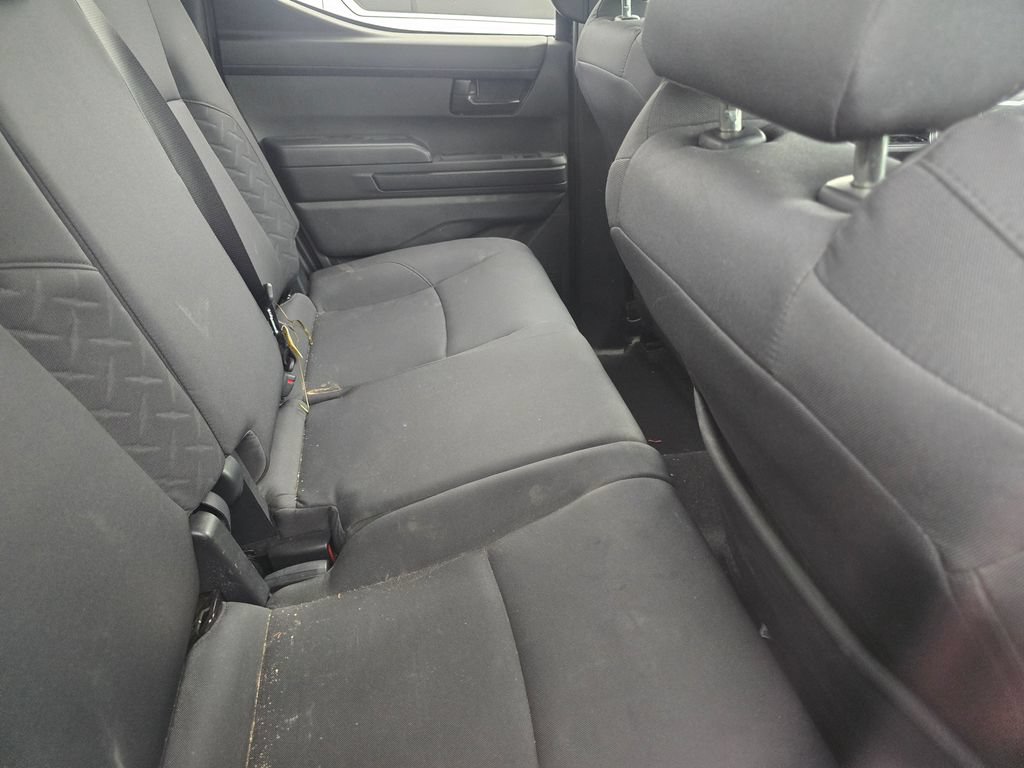 Certified 2024 Toyota Tacoma SR5 AWD/4WD image 15