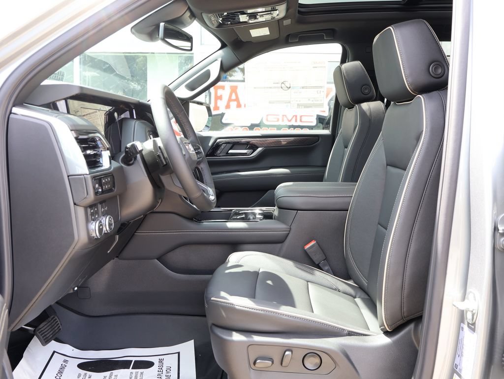 New 2026 GMC Yukon Elevation AWD/4WD image 14