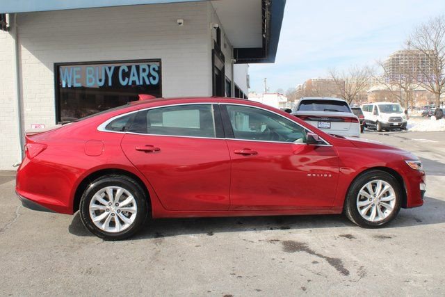 Used 2025 Chevrolet Malibu LT image 10