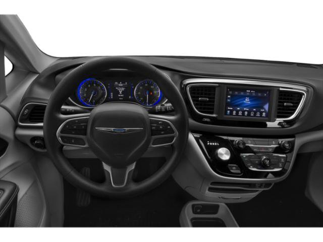 Certified 2020 Chrysler Voyager Lxi FWD image 7
