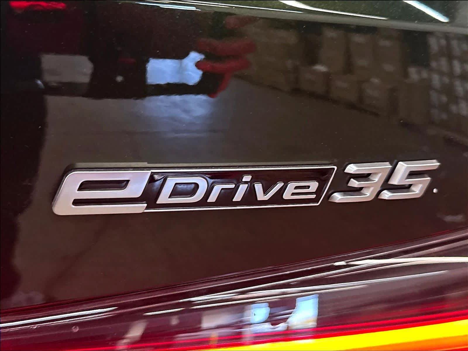 Used 2023 BMW i4 eDrive35 w/ Dynamic Handling Package RWD image 11