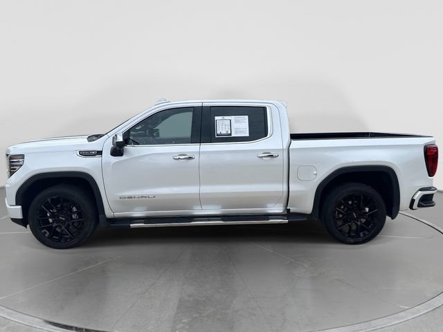 Used 2023 GMC Sierra 1500 Denali w/ Technology Package AWD/4WD image 5