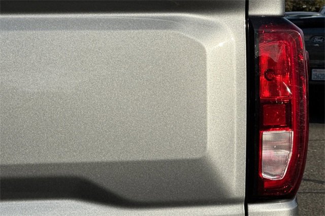 Used 2025 GMC Sierra 1500 Elevation image 51