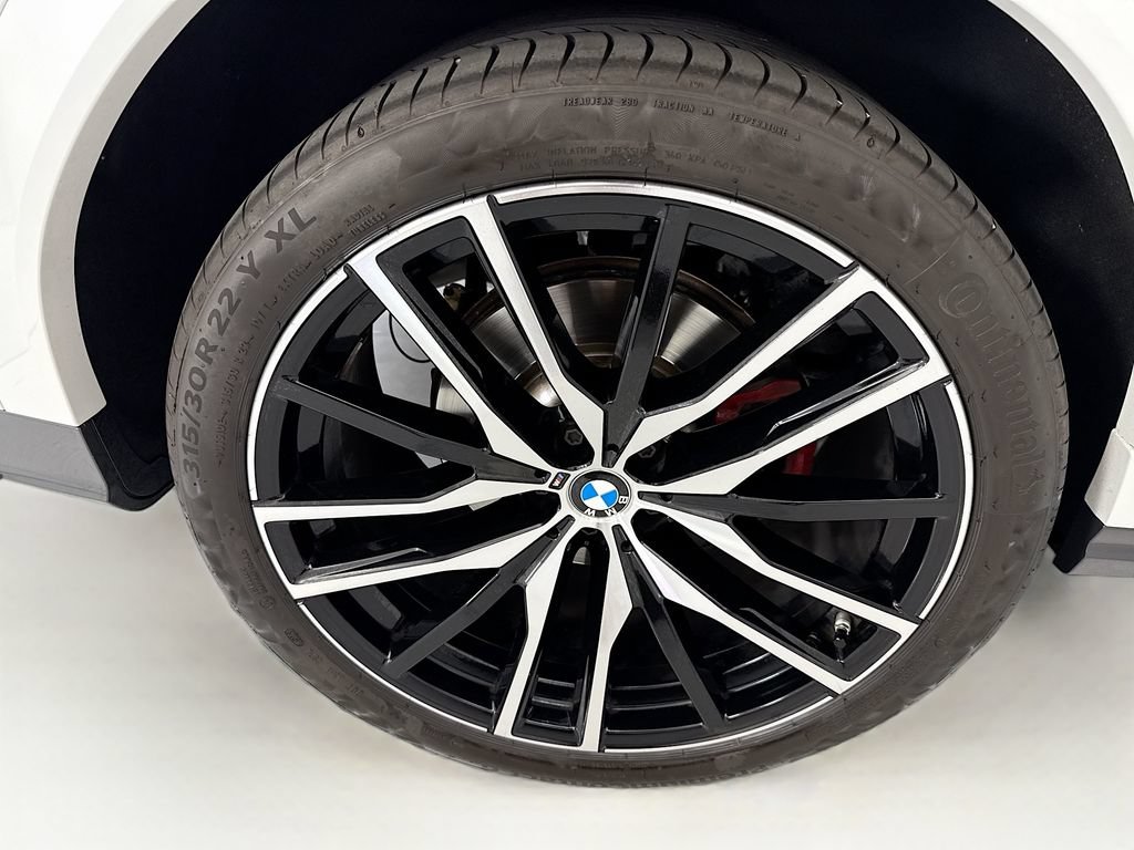 Used 2023 BMW X6 xDrive40i w/ M Sport Package AWD/4WD image 32