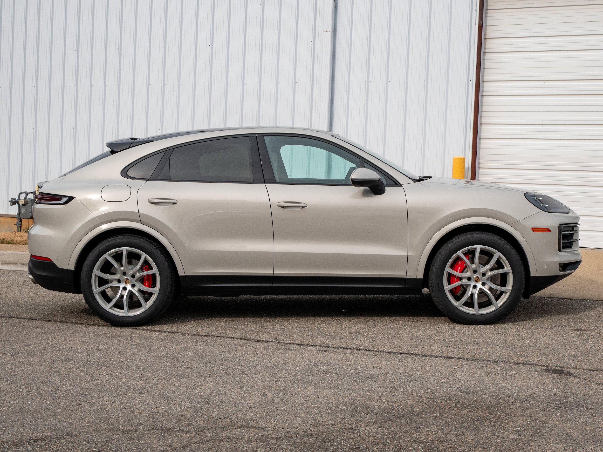 Certified 2024 Porsche Cayenne S w/ Premium Package Plus (PP1) image 8