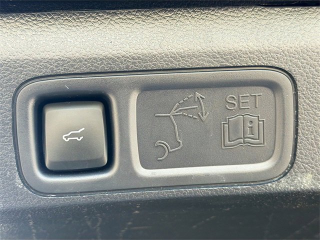 Used 2024 Lincoln Navigator Black Label image 14