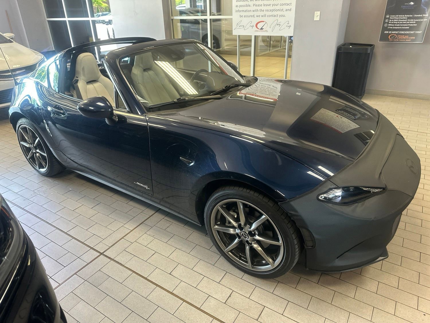 Used 2021 MAZDA MX-5 Miata RF Grand Touring RWD image 3