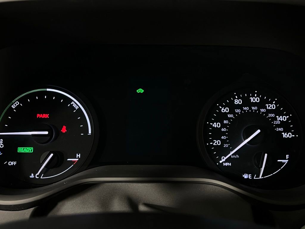 Used 2024 Toyota Sienna XLE image 15