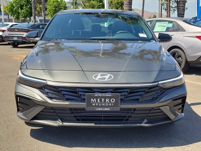 New 2026 Hyundai Elantra SEL Sport FWD image 32