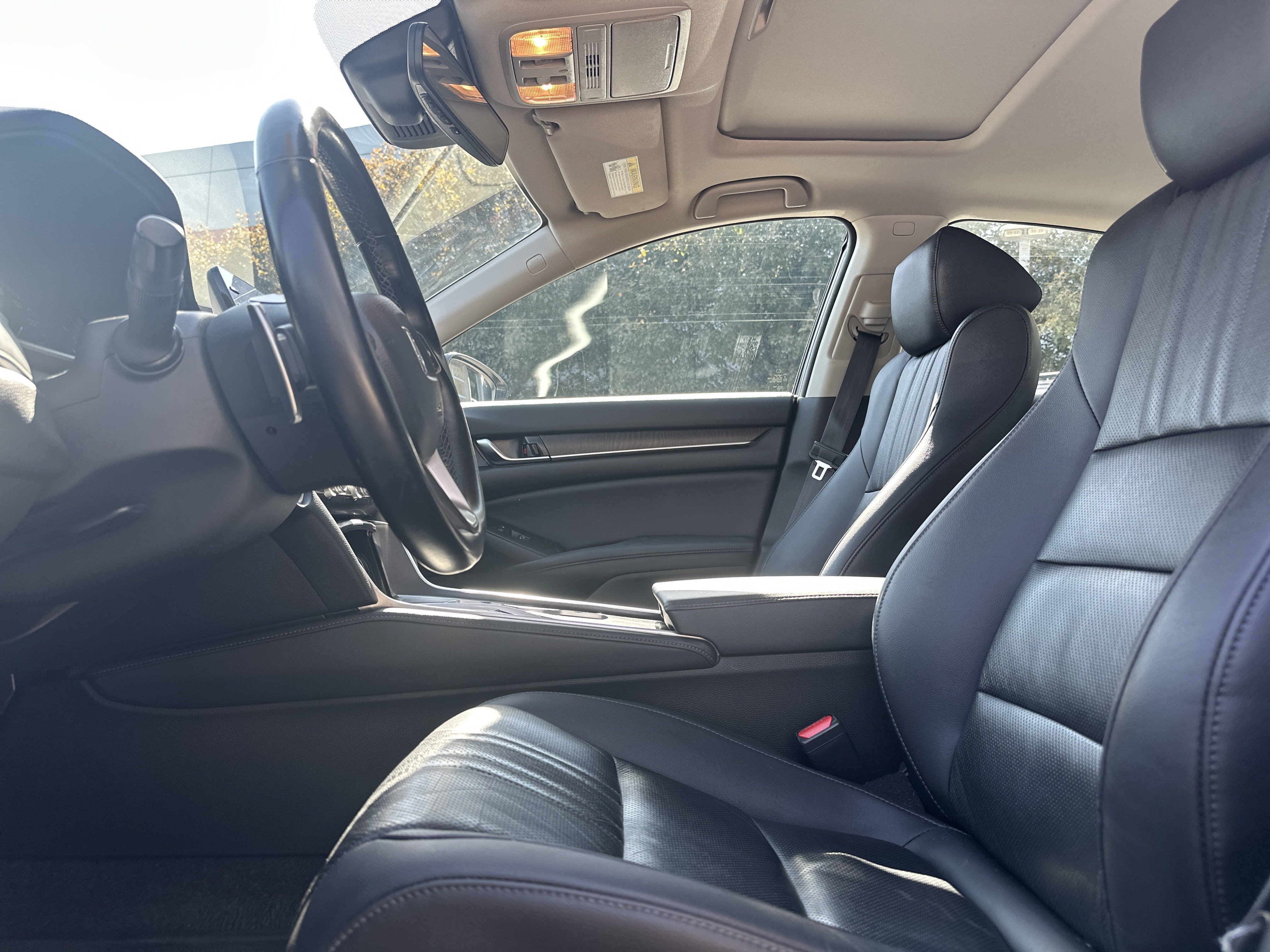 Used 2021 Honda Accord EX-L image 15