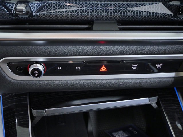 Certified 2025 Volkswagen Jetta GLI Autobahn FWD image 46