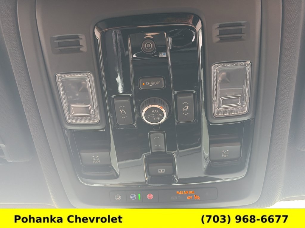 New 2026 Chevrolet Suburban High Country AWD/4WD image 18