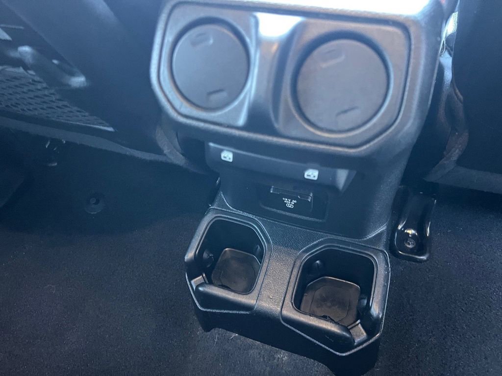 Used 2021 Jeep Gladiator Rubicon w/ Dual Top Group image 18