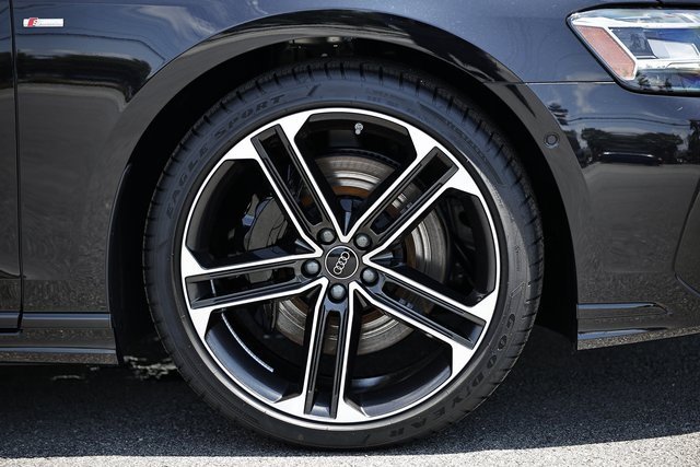 New 2025 Audi A8 L 3.0T image 4