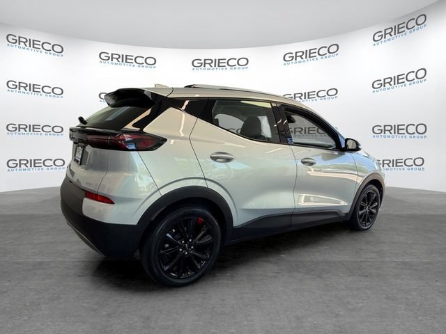 Certified 2023 Chevrolet Bolt EUV LT w/ Redline Edition FWD image 8