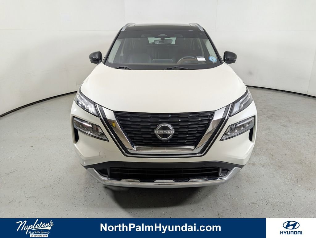 Used 2023 Nissan Rogue Platinum w/ Platinum Premium Package image 4