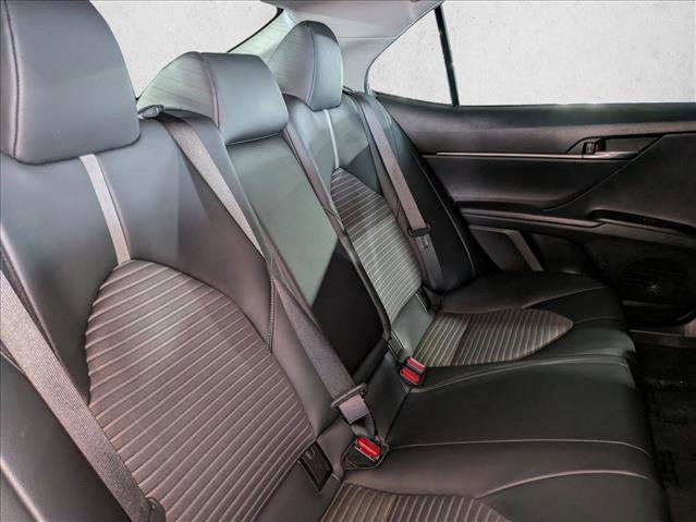 Used 2022 Toyota Camry SE FWD image 19