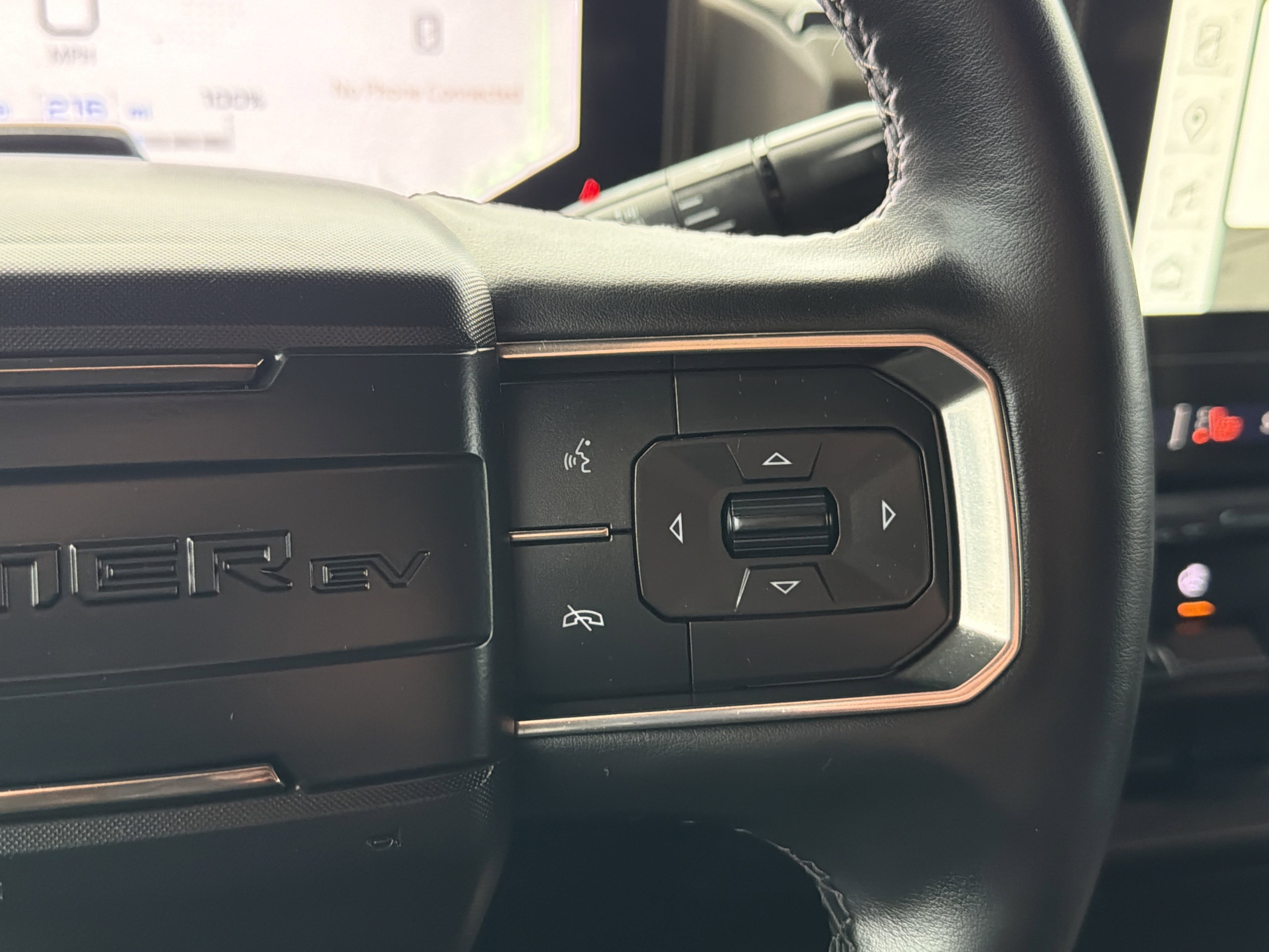 Used 2024 GMC Hummer EV 2X w/ Extreme Off-Road Package image 19