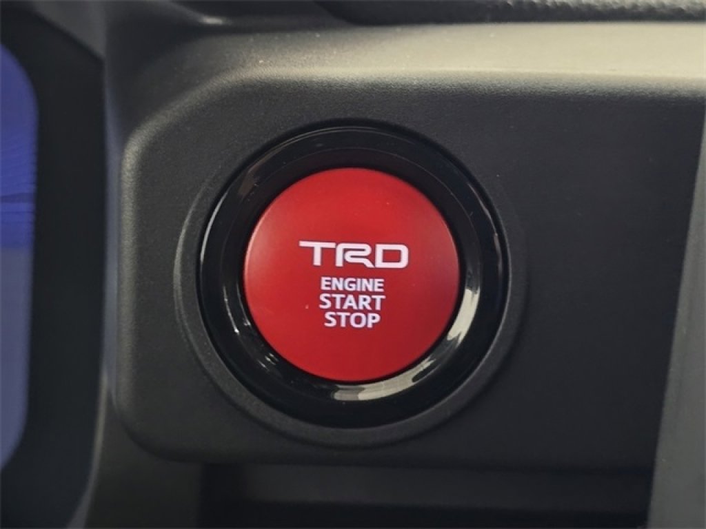 New 2025 Toyota Tacoma TRD Off-Road image 30
