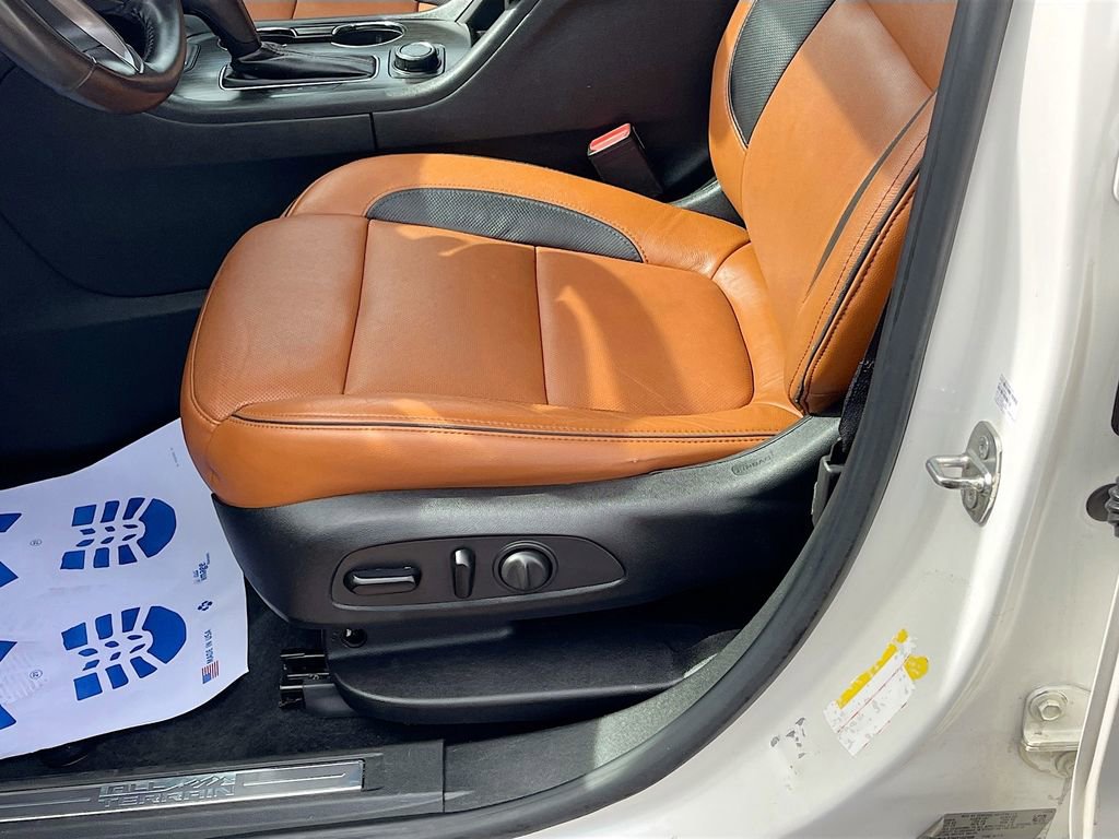 Used 2017 GMC Acadia SLT image 19