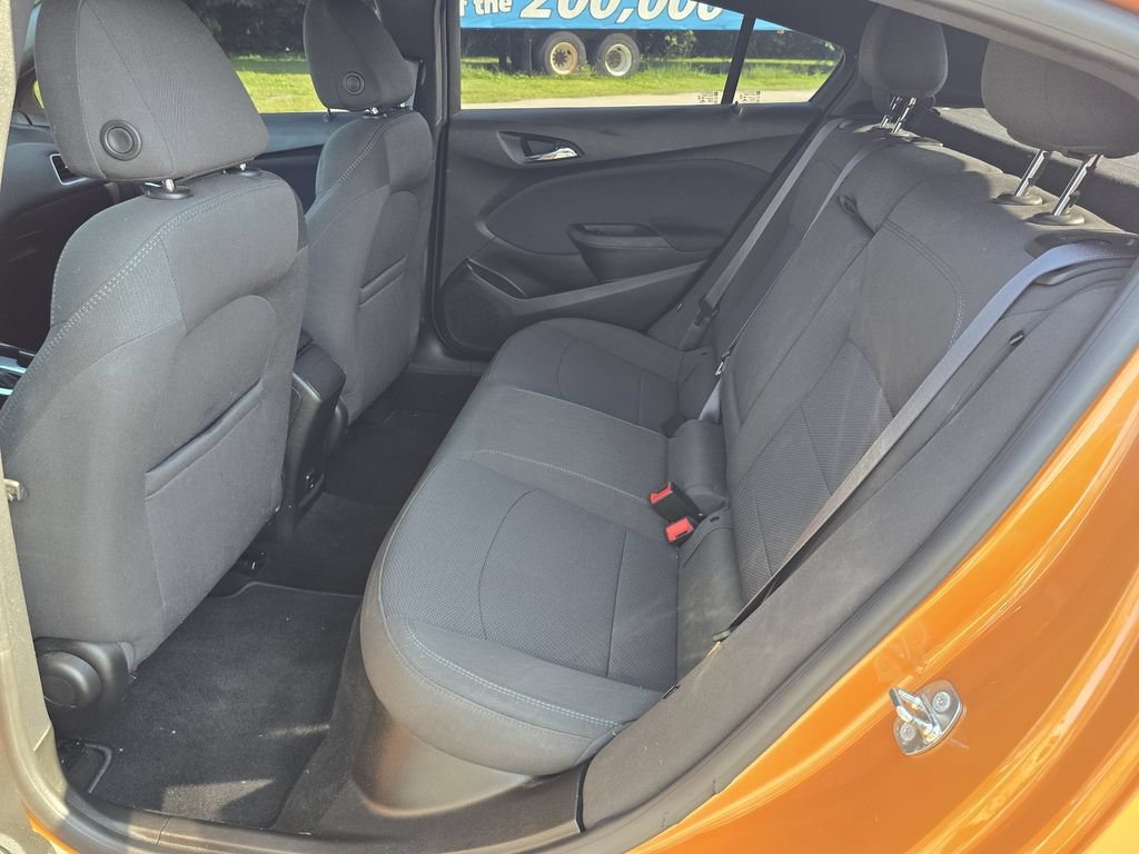 Used 2017 Chevrolet Cruze LT w/ RS Package FWD image 11