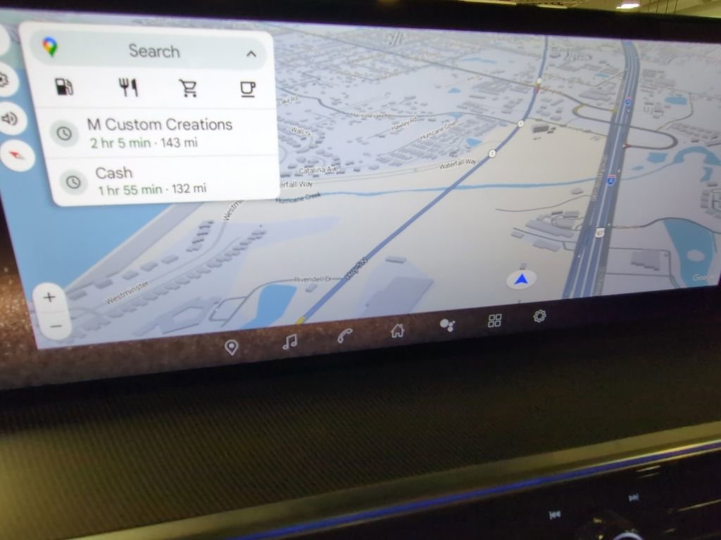 Used 2025 INFINITI QX80 Luxe w/ Cargo Package image 9