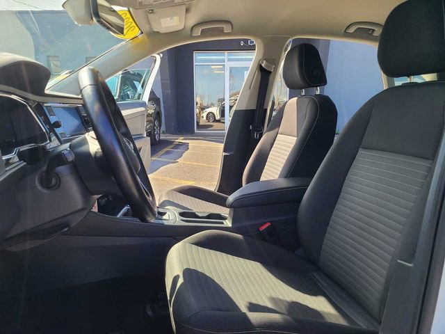 Used 2023 Volkswagen Jetta S image 14